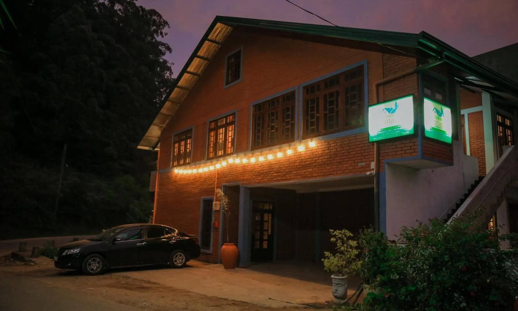 The Backwoods Cottage - Nuwara Eliya