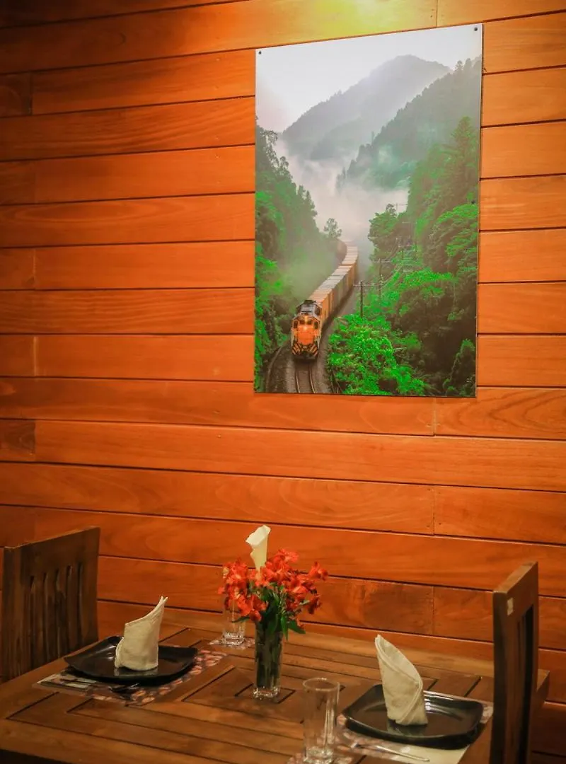 The Backwoods Cottage - Nuwara Eliya 0*,