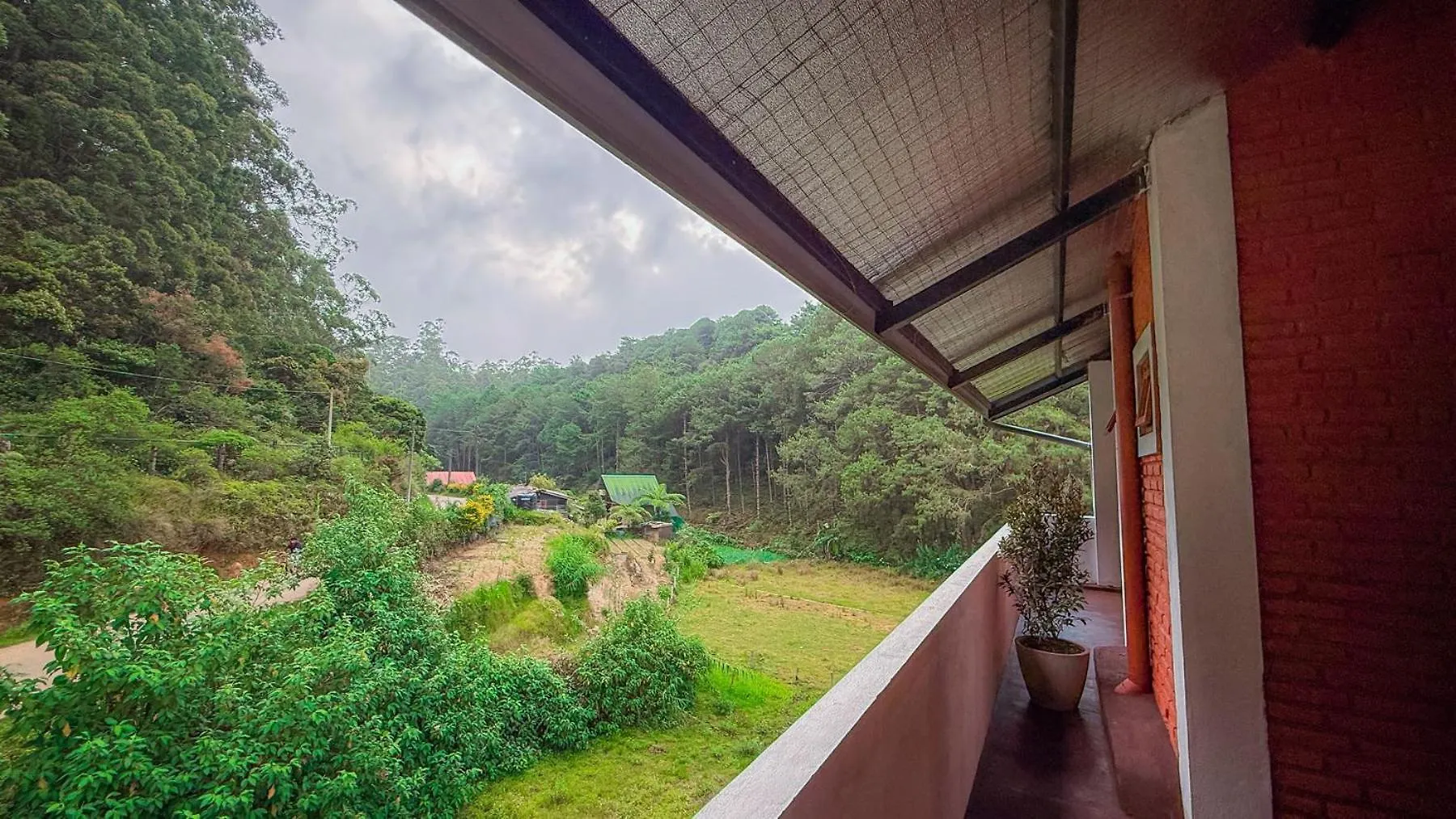 Apartment The Backwoods Cottage - Nuwara Eliya
