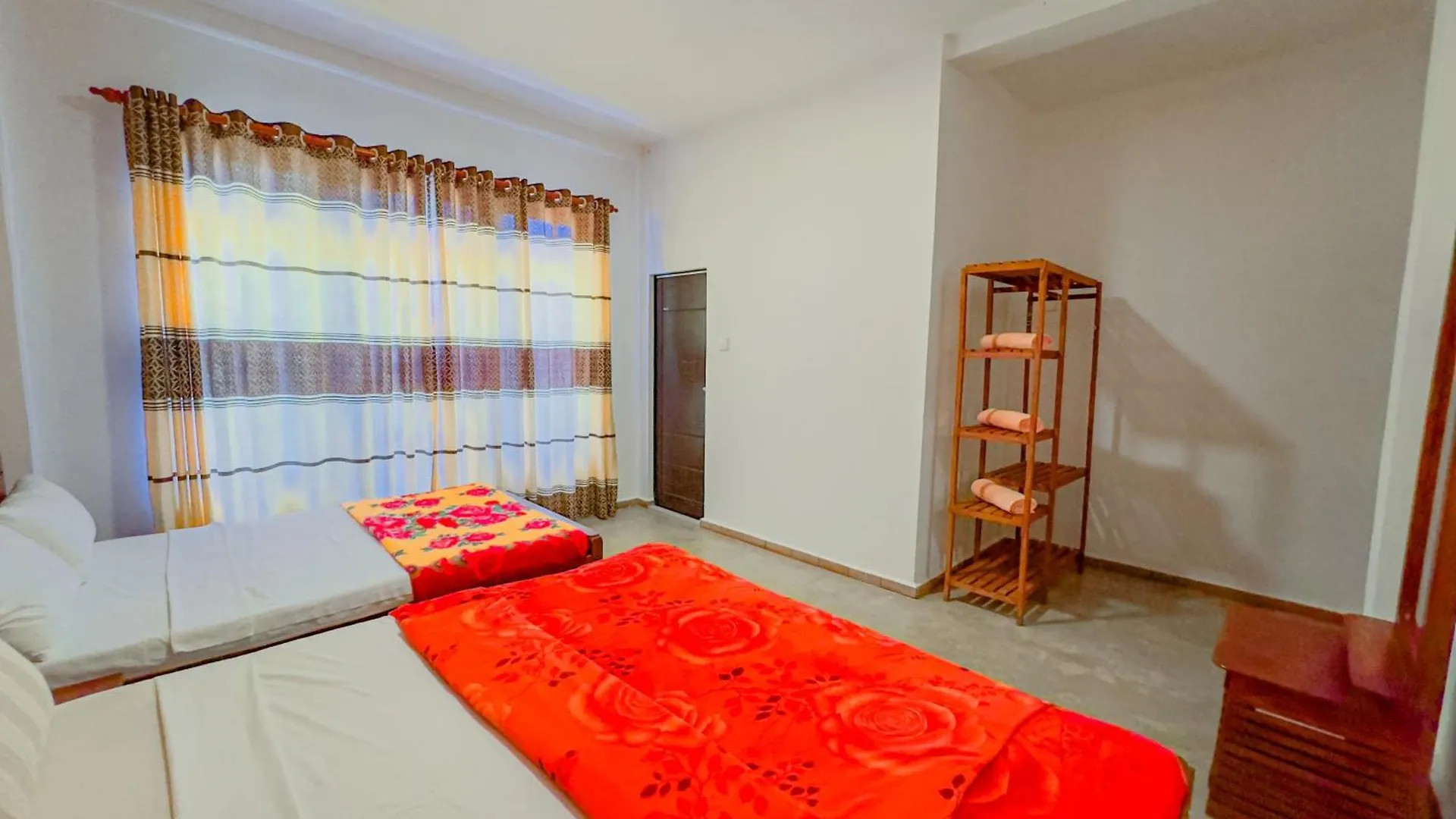 The Backwoods Cottage - Nuwara Eliya Apartment